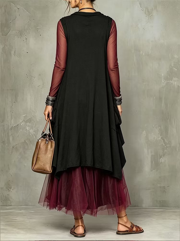 Nerea | Vestido Maxi en Capas con Tul Burdeos y Manga Transparente
