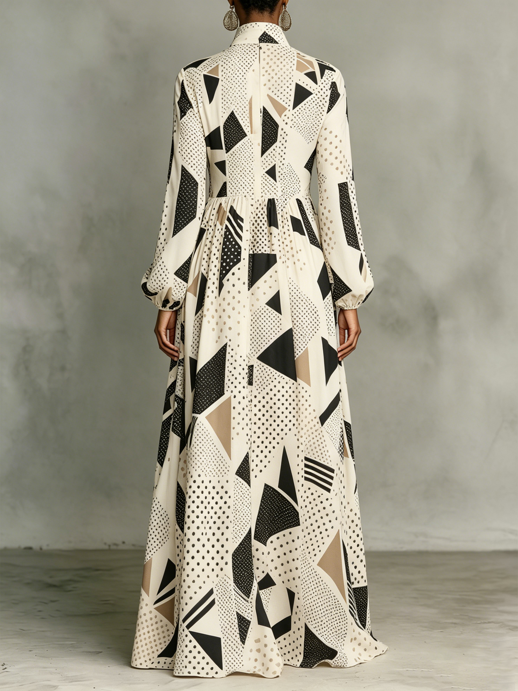 Elena | Vestido Maxi Camisero con Estampado Geométrico y Manga Larga