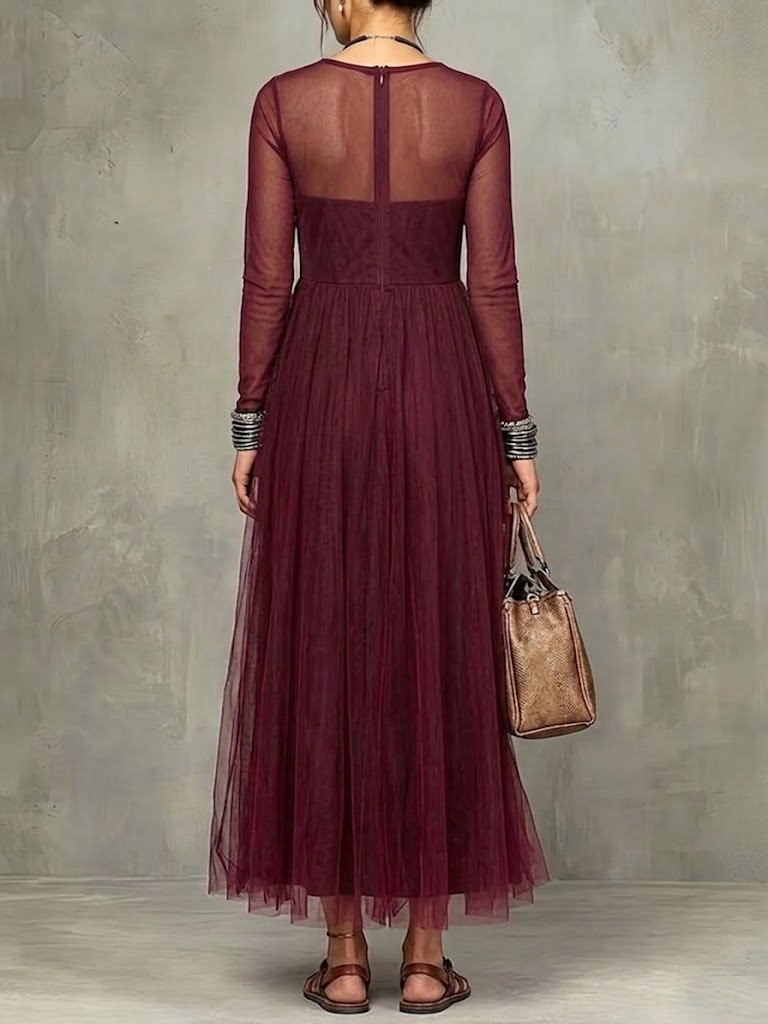Nerea | Vestido Maxi en Capas con Tul Burdeos y Manga Transparente