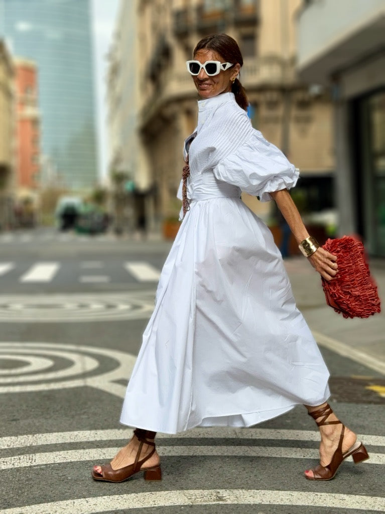 Vestido Celia — Elegancia Atemporal en Algodón Egipcio