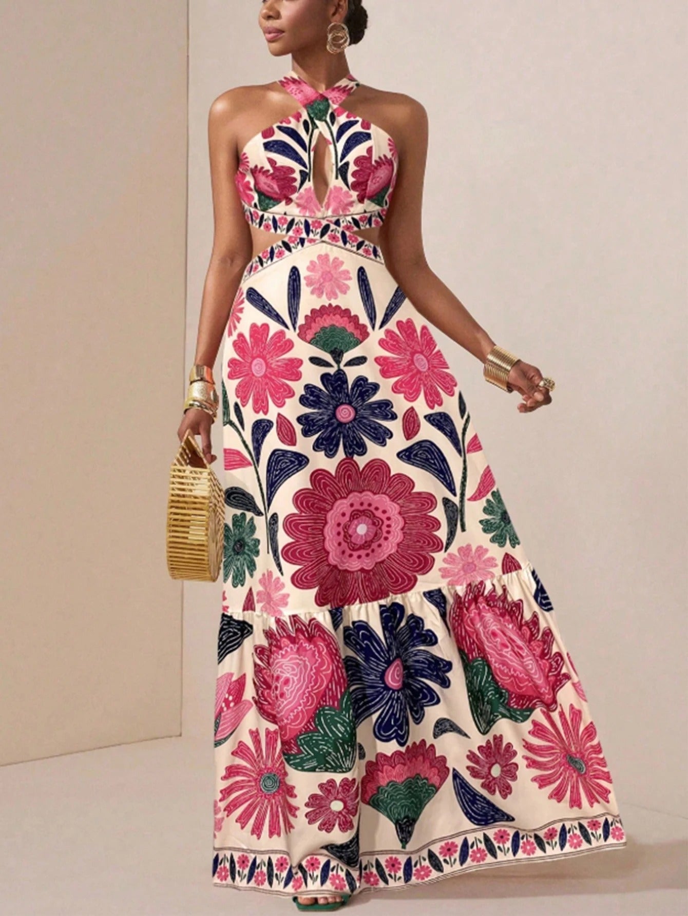 Isabel | Vestido Maxi Halter con Estampado Floral Folk y Cut-Out en la Cintura